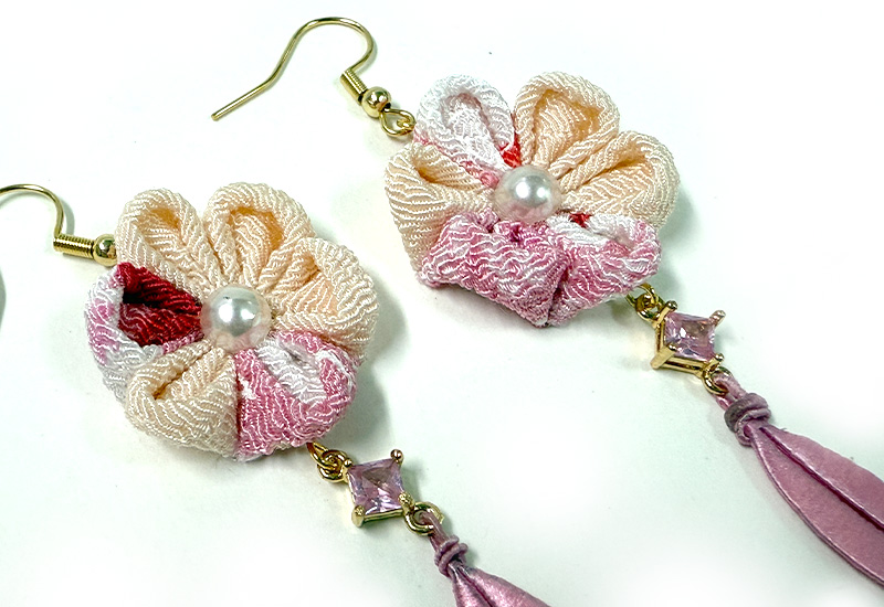 細工纏花小耳飾